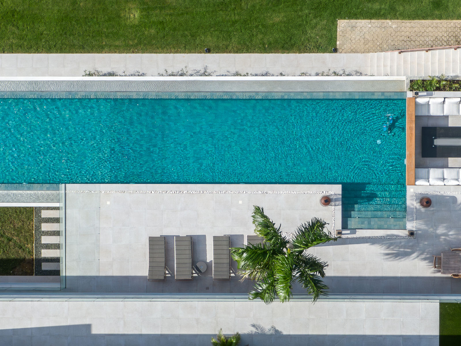 Endless Summer — aerial view